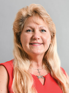 Nora Higgins Headshot
