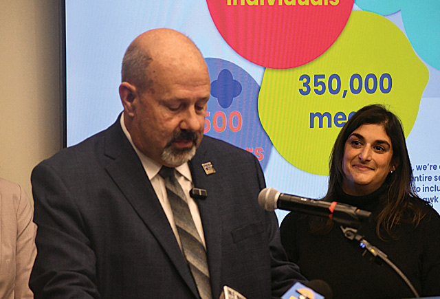 PEF and other labor unions uplift Regional Food Bank in time of need